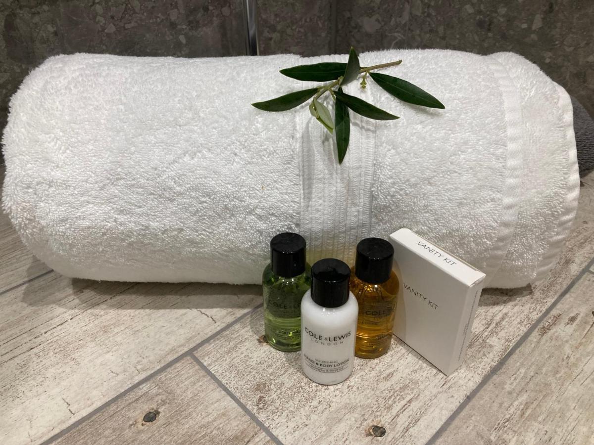 Olive Tree Apartment Hove Εξωτερικό φωτογραφία